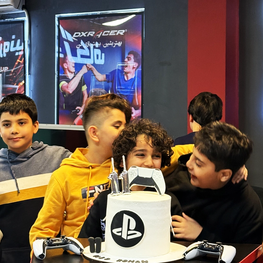 تولد در گیم سنتر تکاف