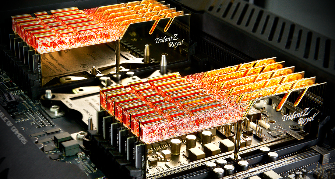 حافظه رم دسکتاپ دو کاناله G.SKILL مدلTrident Z Royal DDR4-3200/ 64GB (2x32GB)