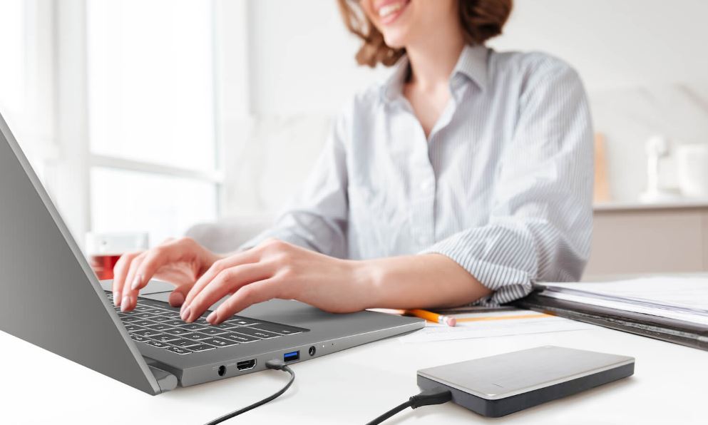 لپ تاپ گیمینگ ام اس ای مدل Modern 15 A11MU/i7 Dark Gray لپ تاپ گیمینگ ام اس ای مدل Modern 15 A11MU/i7 Dark Gray