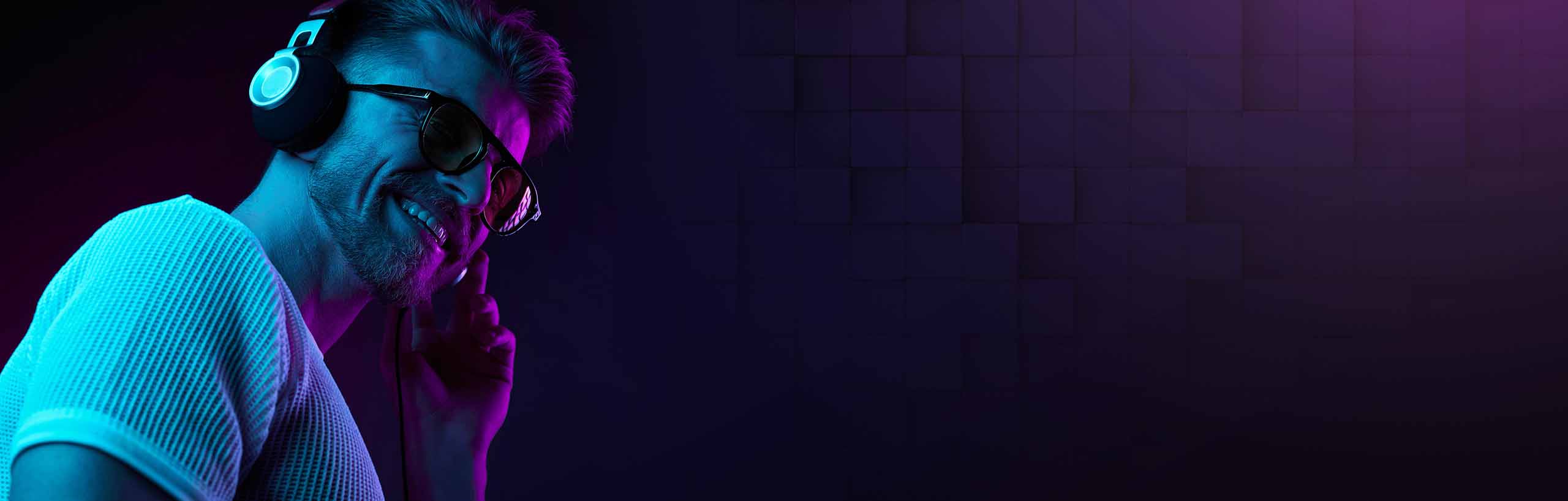 لپ تاپ گیمینگ ام اس ای مدل MSI Pulse GL76 11UEK لپ تاپ گیمینگ ام اس ای مدل MSI Pulse GL76 11UEK