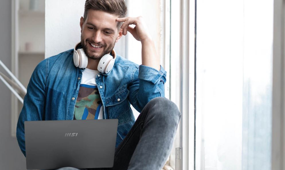 لپ تاپ گیمینگ ام اس ای مدل Modern 15 A11MU/i7 Dark Gray لپ تاپ گیمینگ ام اس ای مدل Modern 15 A11MU/i7 Dark Gray