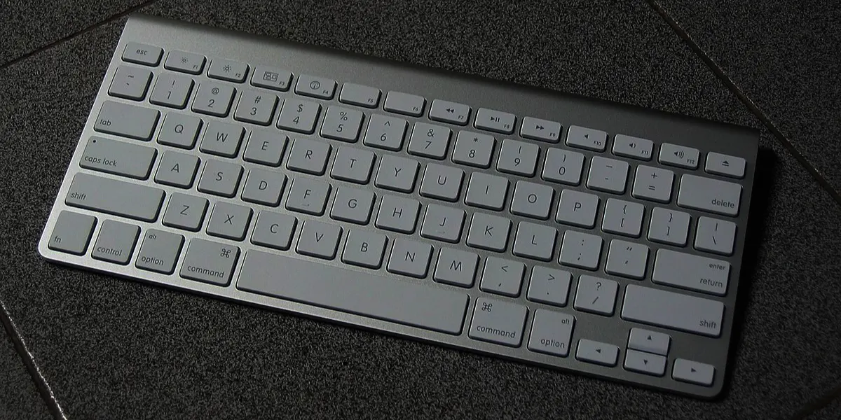 کیبورد Apple Magic Keyboard