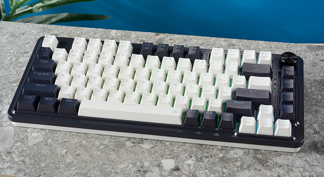 بررسی تخصصی کیبورد Redragon UCAL K673WB PRO